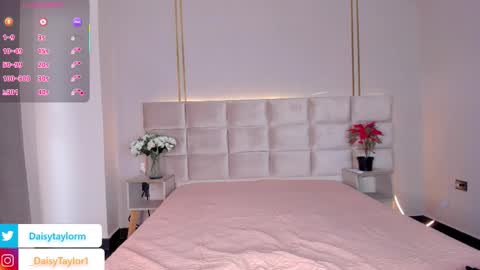 Snapshot of daisytaylor_ chatting on 27, 11, 2025 Daisy online show from 27, 11, 2025