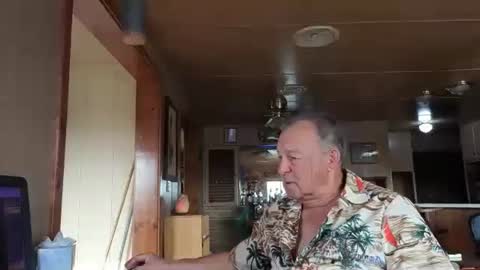 Snapshot of dakit2 chatting on 21, 9, 2025 dakit online show from 21, 9, 2025