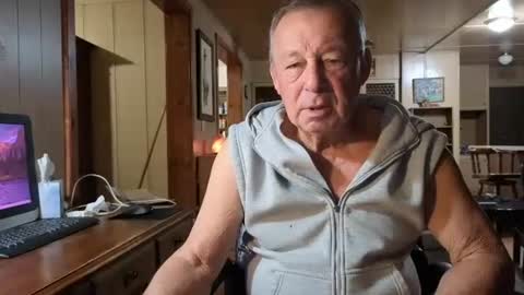 Snapshot of dakit2 chatting on 21, 10, 2025 dakit online show from 21, 10, 2025