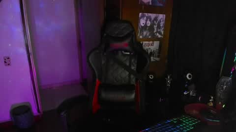 Dakota Crab online show from 27, 1, 2025