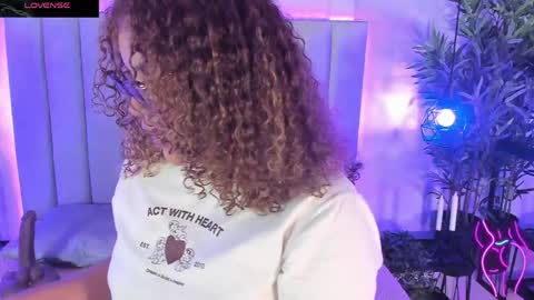 Snapshot of dakotaharrison_ chatting on 8, 5, 2026 Danna online show from 8, 5, 2026