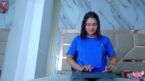 dakotatylerrr online show from 24, 3, 2026