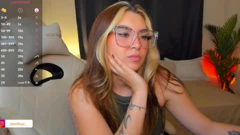 dakottaa__ online show from 5, 6, 2026