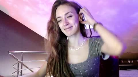 Dalia  online show from 9, 2, 2025