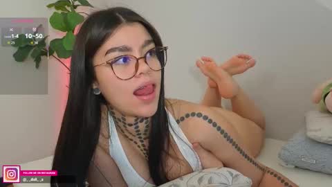 Snapshot of daliapunkt chatting on 28, 11, 2025 Dalia online show from 28, 11, 2025