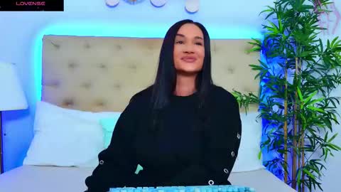 daliyaa_ online show from 3, 10, 2025