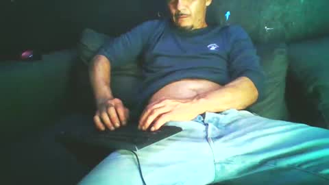 Snapshot of dallaslove23 chatting on 14, 11, 2025 dallaslove23 online show from 14, 11, 2025