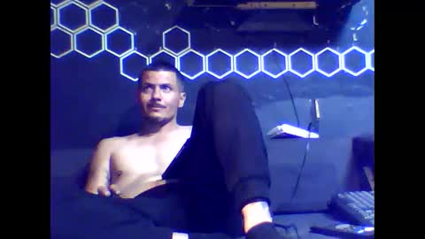 Snapshot of dallaslove23 chatting on 6, 1, 2026 dallaslove23 online show from 6, 1, 2026