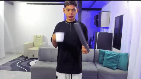 damar_felipe online show from 14, 2, 2025