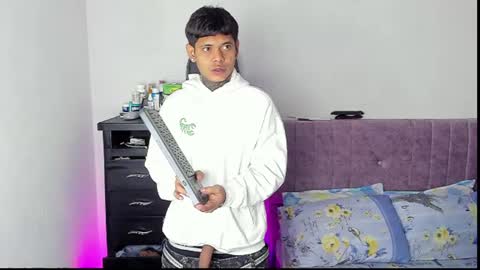 damar_felipe online show from 11, 6, 2026