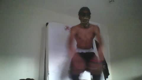 Snapshot of dameasyuk1 chatting on 5, 7, 2026 dameasyuk1 online show from 5, 7, 2026