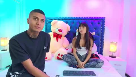 DAMIAN AND ROXANNE.  online show from 26, 9, 2025