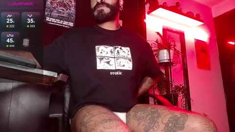 Snapshot of damian_darkside_ chatting on 10, 12, 2024 Damian online show from 10, 12, 2024