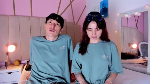 Snapshot of damian_n_maya chatting on 6, 3, 2025 Damian Maya online show from 6, 3, 2025