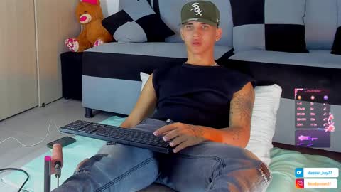 Snapshot of damian_queen chatting on 13, 2, 2025 damian key online show from 13, 2, 2025