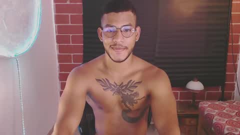 Snapshot of damiann_rees chatting on 16, 1, 2025 instagram damiannreed. online show from 16, 1, 2025