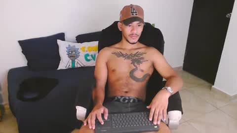 Snapshot of damiann_rees chatting on 10, 9, 2025 instagram damiannreed. online show from 10, 9, 2025