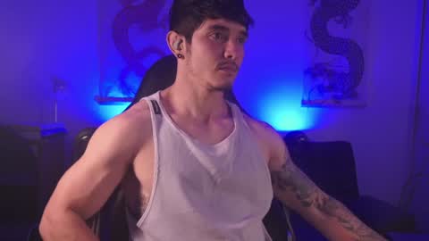 Snapshot of damianow chatting on 23, 1, 2025 insta damn8 -------- online show from 23, 1, 2025