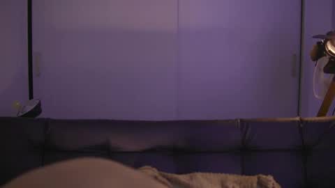 Snapshot of damianow chatting on 22, 10, 2025 insta damn8 -------- online show from 22, 10, 2025