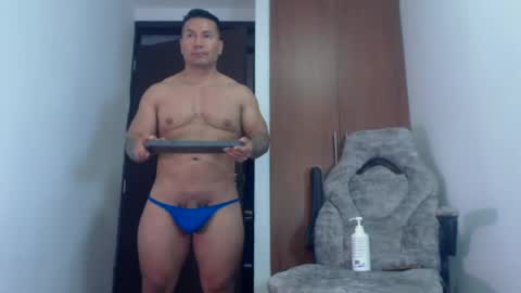 Snapshot of dammuscle chatting on 25, 6, 2026 dammuscle online show from 25, 6, 2026