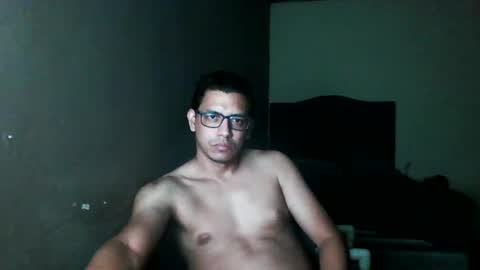 DamnSexy0102 online show from 25, 10, 2025