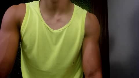 Snapshot of damon_sw chatting on 26, 11, 2025 damon online show from 26, 11, 2025