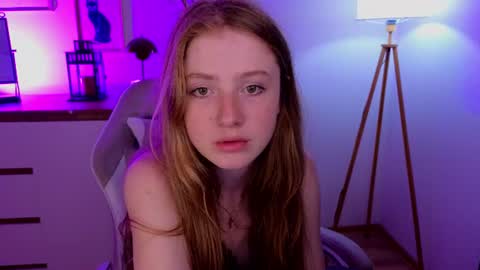 Snapshot of dan1ella_sun chatting on 24, 6, 2026 dan1ella_sun online show from 24, 6, 2026