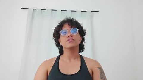 Snapshot of dan_blous chatting on 10, 2, 2026 Diane Blosson online show from 10, 2, 2026