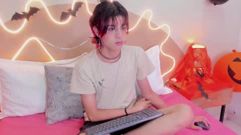 Snapshot of dan_copers chatting on 29, 10, 2025 D A N online show from 29, 10, 2025