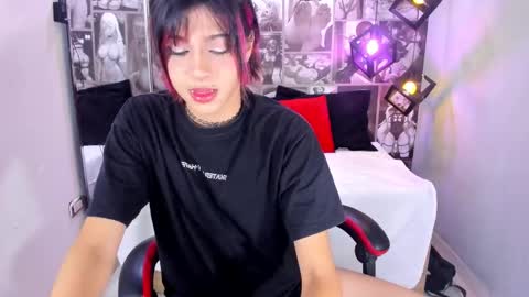 Snapshot of dan_copers chatting on 30, 11, 2025 D A N online show from 30, 11, 2025