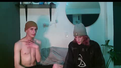 Snapshot of dan_yagami chatting on 22, 1, 2025 Dan and Noah online show from 22, 1, 2025