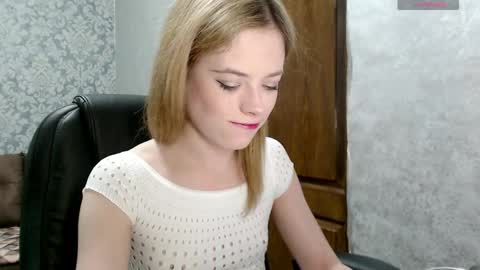 Dana SmileX online show from 5, 5, 2026