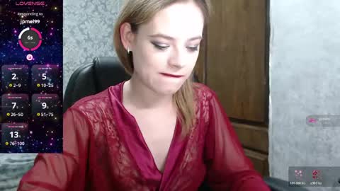 Dana SmileX online show from 6, 6, 2026