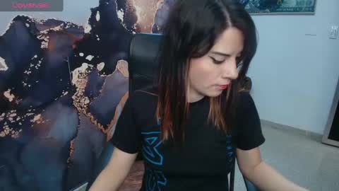 Snapshot of danaarey chatting on 9, 10, 2025 Danaa Rey online show from 9, 10, 2025