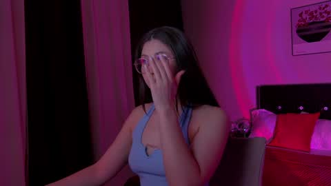 Snapshot of danabatler chatting on 8, 2, 2025 danabatler online show from 8, 2, 2025