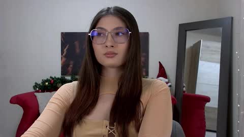 Snapshot of danabatler chatting on 5, 12, 2025 danabatler online show from 5, 12, 2025