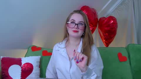 Snapshot of danadrake chatting on 23, 2, 2025 Dana online show from 23, 2, 2025