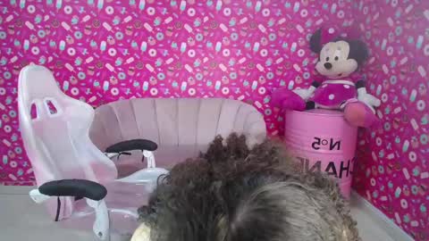 Danatella  online show from 17, 2, 2025