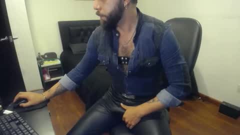 Snapshot of danbury44 chatting on 4, 3, 2026 danbury online show from 4, 3, 2026