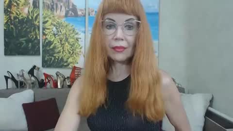 Snapshot of danceglory chatting on 5, 8, 2026 Danceglory online show from 5, 8, 2026