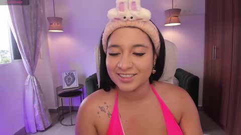 Snapshot of dandara_thompsson chatting on 15, 10, 2025 Dandara online show from 15, 10, 2025