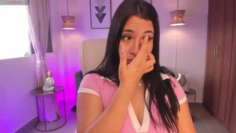 Snapshot of dandara_thompsson chatting on 9, 11, 2025 Dandara online show from 9, 11, 2025