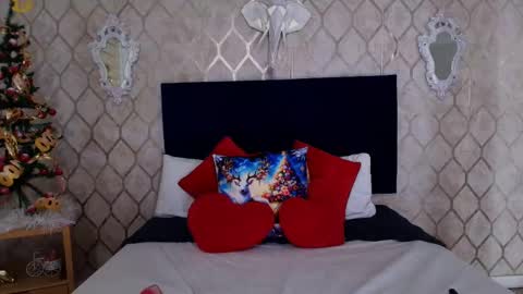 Dan  online show from 4, 12, 2024