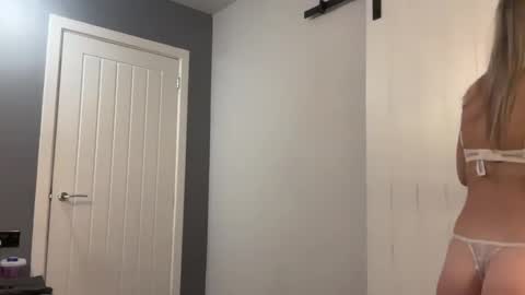 DJ online show from 10, 4, 2026