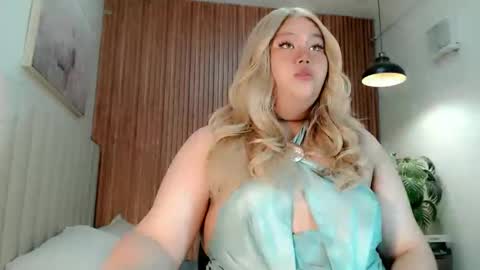 Snapshot of dangerous_womanxx chatting on 5, 2, 2026 Ms. K online show from 5, 2, 2026