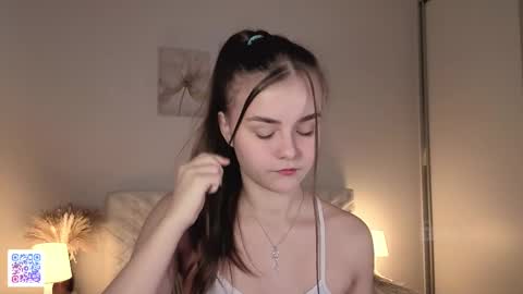 Snapshot of dangerouss_lady chatting on 28, 9, 2025 Eva online show from 28, 9, 2025