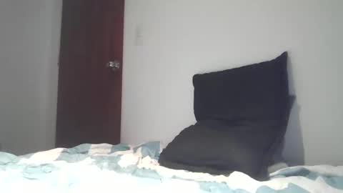 Snapshot of dani3l9905 chatting on 5, 10, 2025 dani3l9905 online show from 5, 10, 2025