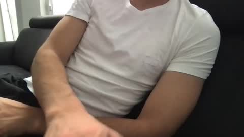 dani895p online show from 20, 4, 2026