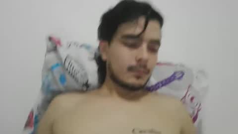 Snapshot of dani_42017 chatting on 4, 1, 2025 dani_42017 online show from 4, 1, 2025