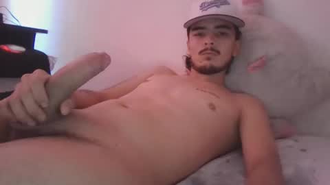 Snapshot of dani_42017 chatting on 22, 1, 2025 dani_42017 online show from 22, 1, 2025